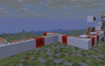 Item-fetcher with hopper minecart